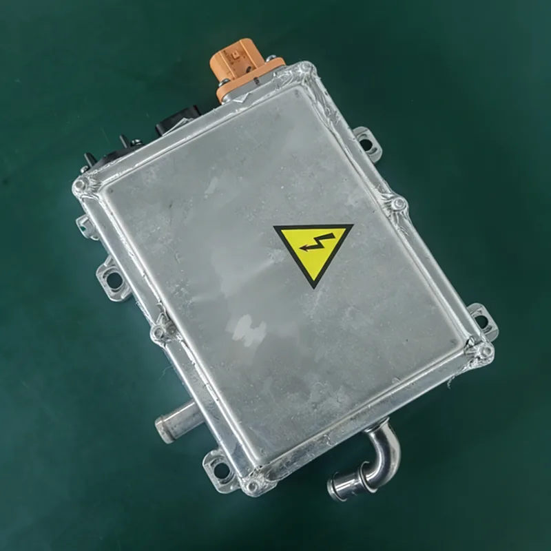 2,5KW prachotesný DC/DC menič pre PHEV